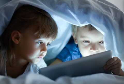 3C螢幕藍光-兒童睡眠公敵